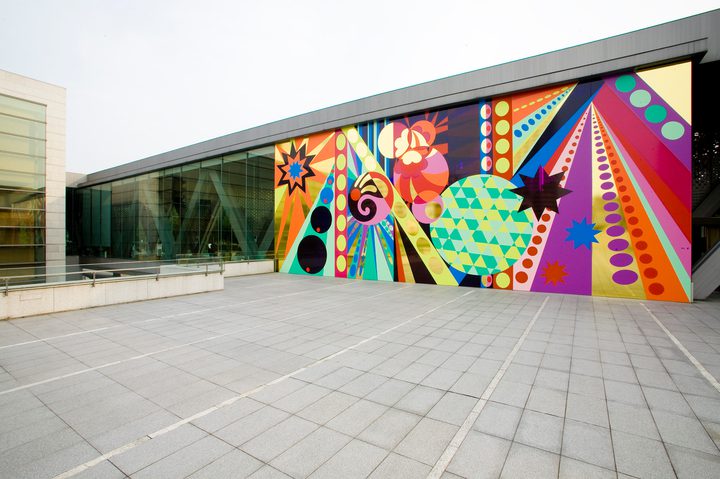 Beatriz Milhazes — Maracolouco Site-specific project for the exhibition 'When Lives Become Form: Dialogues with the future - Brazil' Museum of Contemporary Art Tokyo (MOT), Tokyo
