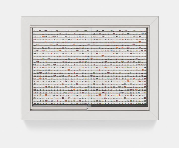Damien Hirst — Ashes to Ashes