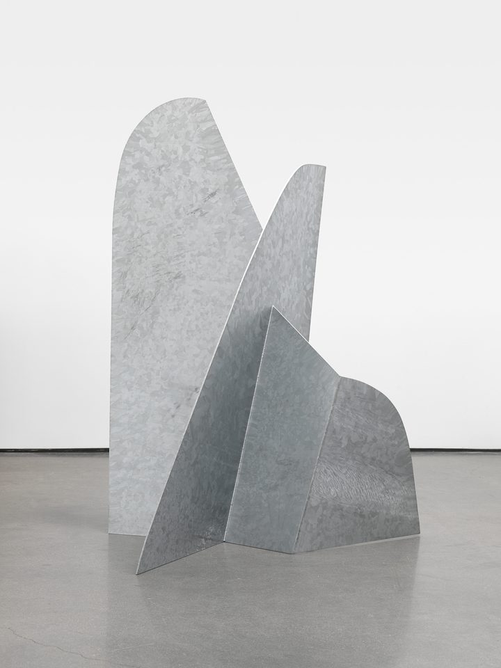 Isamu Noguchi — Mountains Forming