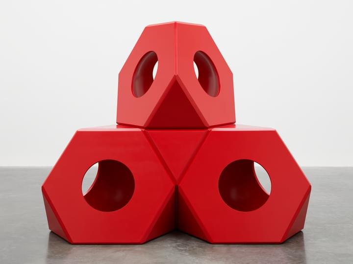 Isamu Noguchi - Octetra (five-element pyramid) - 1