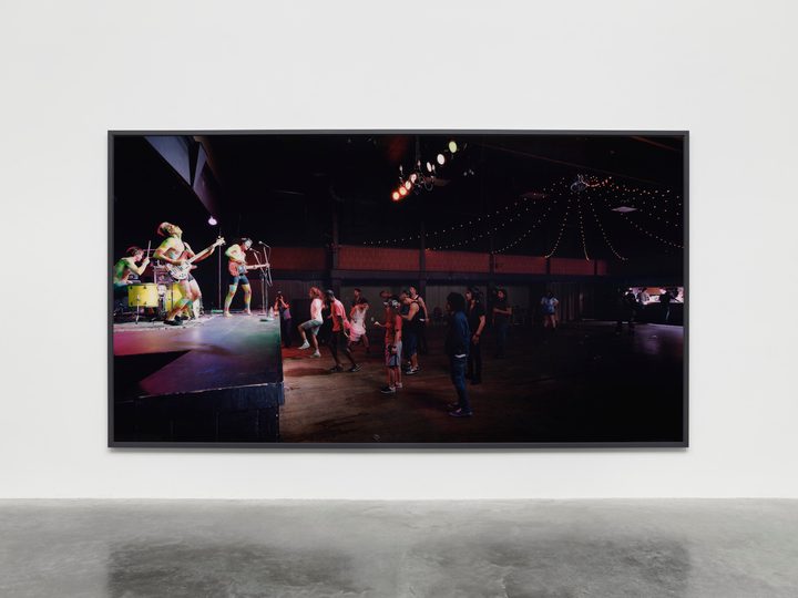 Jeff Wall — Band & crowd