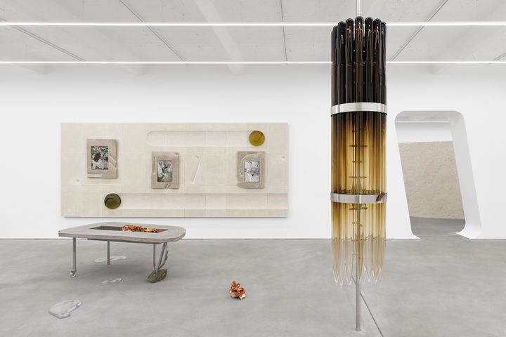Klára Hosnedlová — 'Nest', Kraupa-Tuskany Zeidler, Berlin, Germany